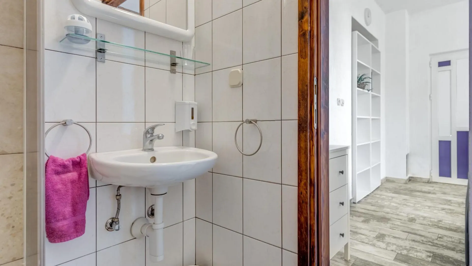 Ferienwohnung Deepwater House Slatine Kroatien